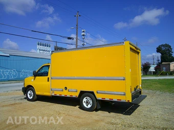 2021 GMC Savana 3500 Cutaway 1WT - miniatura 8
