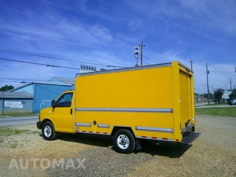 2021 GMC Savana 3500 Cutaway 1WT - miniatura 9