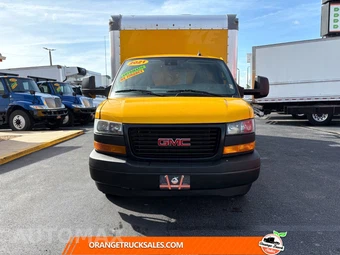 2021 GMC Savana 3500 Cutaway 1WT DRW - miniatura 2