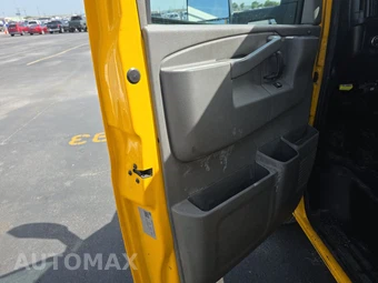 2021 GMC Savana 3500 Cutaway 1WT DRW - miniatura 9