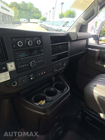 2021 GMC Savana 3500 Cutaway 1WT DRW - miniatura 10