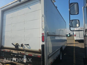 2021 GMC Savana 3500 Cutaway 1WT DRW – miniatura 4