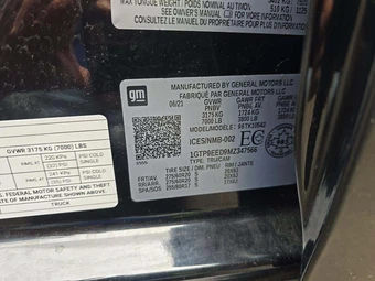 2021 GMC Sierra 1500 AT4 Crew Cab Short Bed - miniatura 2