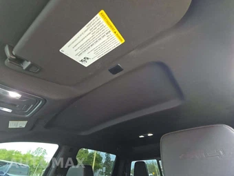 2021 GMC Sierra 1500 AT4 Crew Cab Short Bed - miniatura 8