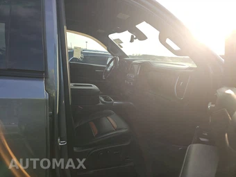 2021 GMC Sierra 1500 AT4 Crew Cab Short Bed 4SB - miniatura 8