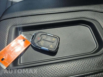 2021 GMC Sierra 1500 Denali Crew Cab Medium Bed - miniatura 5