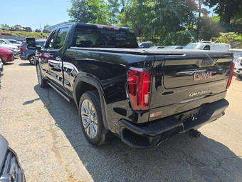 2021 GMC Sierra 1500 Denali Crew Cab Medium Bed - miniatura 2