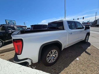 2021 GMC Sierra 1500 Denali Crew Cab Short Bed 5SA - miniatura 3