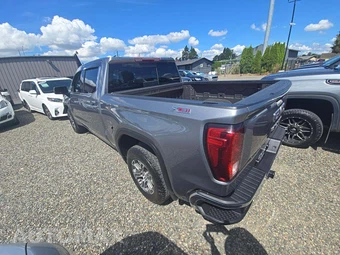 2021 GMC Sierra 1500 SLE Crew Cab Short Bed - miniatura 2