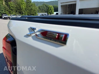 2021 GMC Sierra 1500 SLT Crew Cab Short Bed 4SA - miniatura 17
