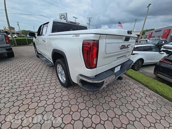 2021 GMC Sierra 1500 SLT Crew Cab Short Bed 4SA - miniatura 2