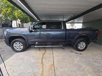 2021 GMC Sierra 3500 Denali HD Crew Cab Medium Bed 5SA - miniatura 2