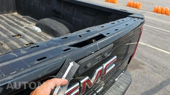 2021 GMC Sierra 3500HD AT4 Crew Cab Long Bed 4SB - miniatura 30