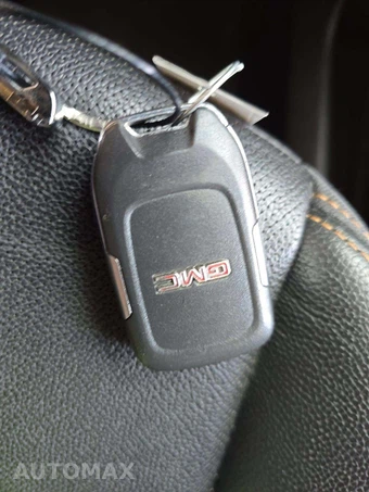 2021 GMC Terrain SLT 4SA - miniatura 8