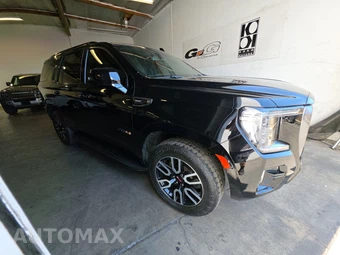 2021 GMC Yukon AT4 4SB - miniatura 3