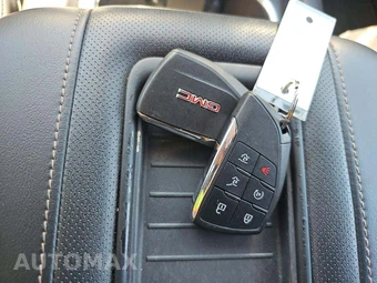 2021 GMC Yukon AT4 4SB - miniatura 8