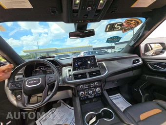 2021 GMC Yukon AT4 4SB - miniatura 10