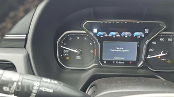 2021 GMC Yukon AT4 4SB - miniatura 25