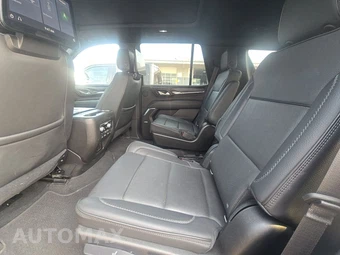 2021 GMC Yukon Denali - miniatura 13