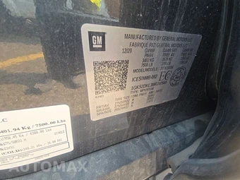 2021 GMC Yukon Denali - miniatura 15