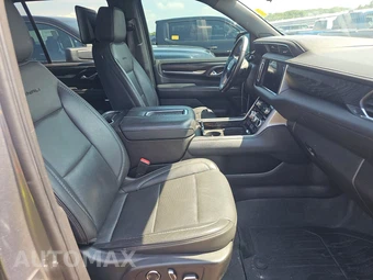 2021 GMC Yukon Denali - miniatura 8