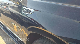 2021 GMC Yukon Denali - miniatura 28