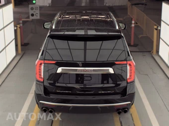 2021 GMC Yukon Denali - miniatura 5