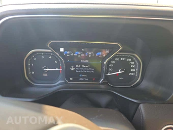 2021 GMC Yukon Denali - miniatura 9