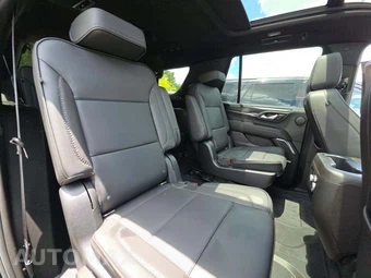 2021 GMC Yukon Denali 5SA - miniatura 17