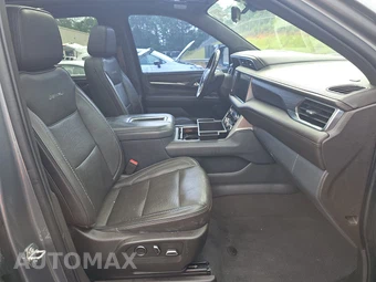 2021 GMC Yukon Denali 5SA - miniatura 8
