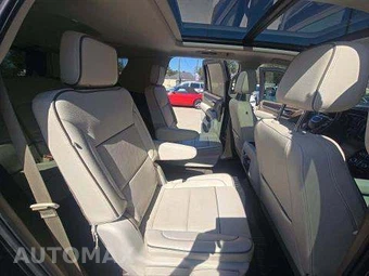 2021 GMC Yukon Denali 5SA - miniatura 18