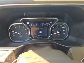 2021 GMC Yukon Denali 5SA - miniatura 12