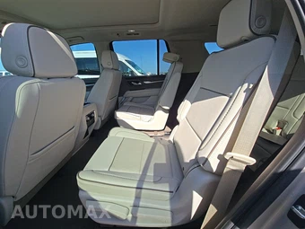 2021 GMC Yukon Denali 5SA - miniatura 13