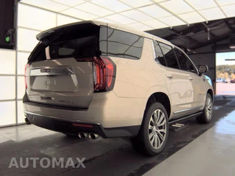 2021 GMC Yukon Denali 5SA - miniatura 4