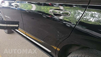 2021 GMC Yukon Denali 5SA - miniatura 34