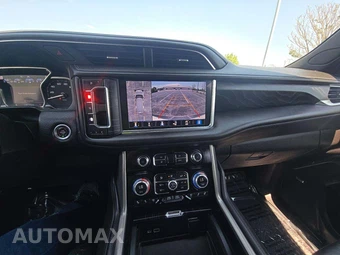 2021 GMC Yukon Denali 5SA - miniatura 7