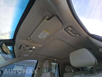 2021 GMC Yukon Denali 5SA - miniatura 8