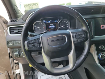 2021 GMC Yukon Denali 5SA - miniatura 10