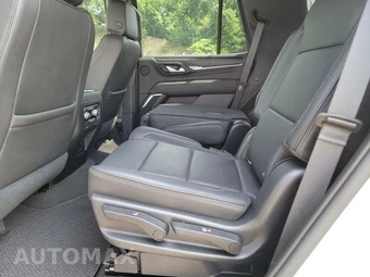 2021 GMC Yukon Denali 5SA - miniatura 13