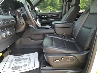 2021 GMC Yukon Denali 5SA - miniatura 7