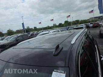 2021 GMC Yukon Denali 5SA - miniatura 12