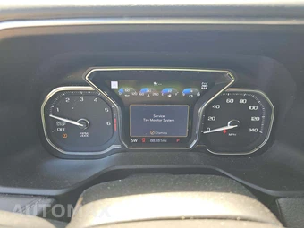 2021 GMC Yukon Denali 5SA - miniatura 6