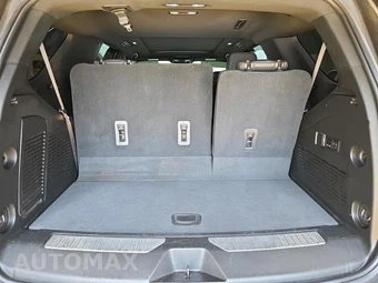 2021 GMC Yukon Denali 5SA - miniatura 14