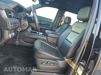 2021 GMC Yukon Denali 5SA - miniatura 7