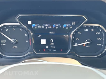 2021 GMC Yukon Denali 5SA - miniatura 12