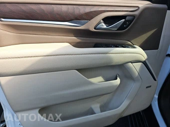 2021 GMC Yukon Denali 5SA - miniatura 9