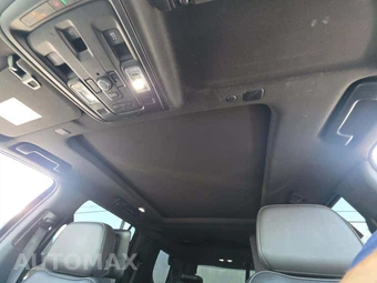 2021 GMC Yukon Denali 5SA - miniatura 10