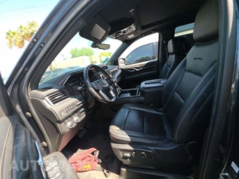 2021 GMC Yukon Denali 5SA - miniatura 6