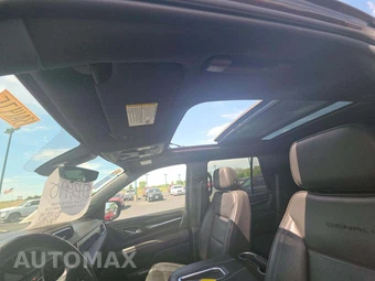 2021 GMC Yukon Denali 5SA - miniatura 8