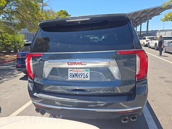 2021 GMC Yukon Denali XL - miniatura 5
